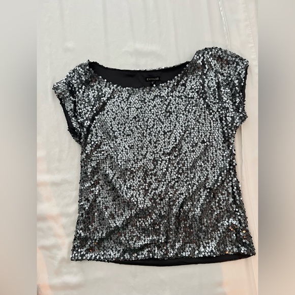 Express sequin short sleeve shirt - Picture 1 of 1